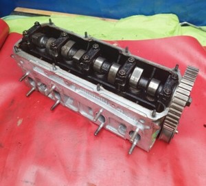 Audi A4 B5 VW Golf 3 Cabrio Zylinderkopf Nockenwellen 1,6 101PS AKS AFT Motor