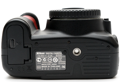 MINT In BOX] Nikon D3100 Digital Camera 18-55mm VR / 55-200mm VR