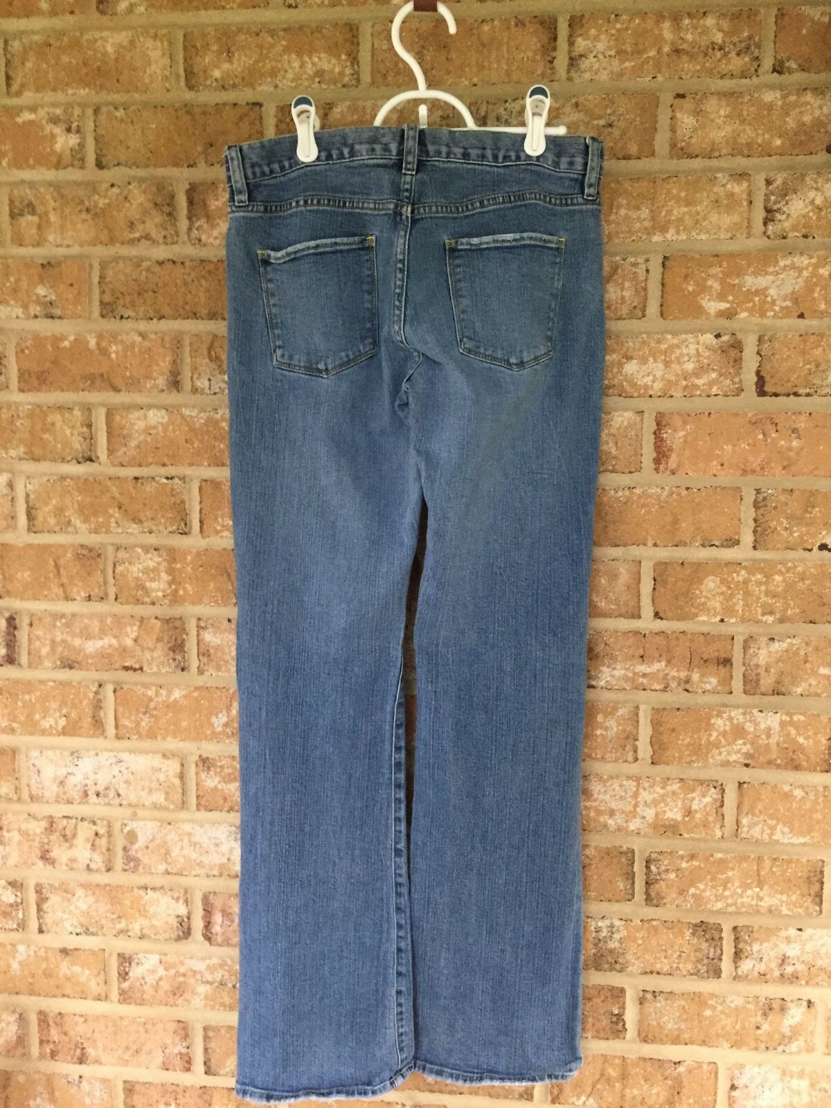 Old Navy Women's Boot Cut Blue Jeans Size 8 Long 34 In Inseam RN54023
