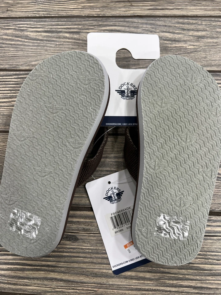 Sandalias Dockers de vestir chanclas premium para jóvenes y niños talla pequeña 11-12 Foto 4 de 4