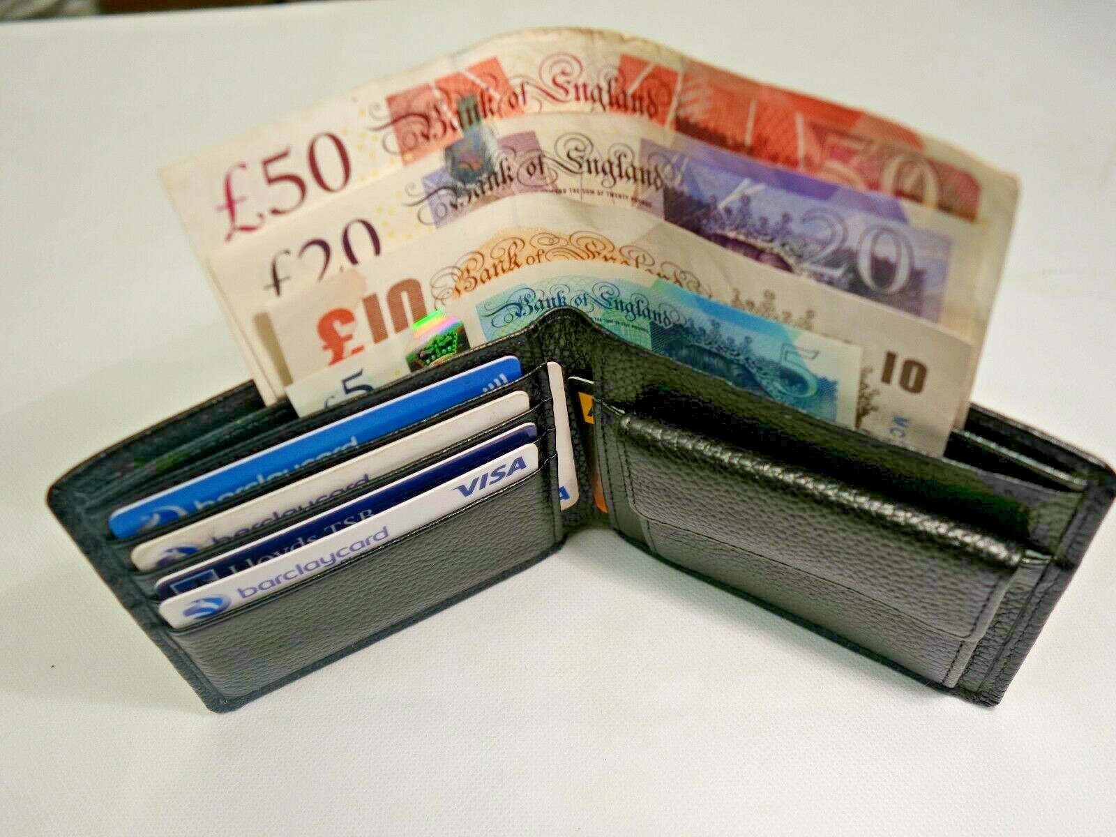 Soft Cowhide Leather Gent Wallet Black in Gift Box with Coin Pocket RFID