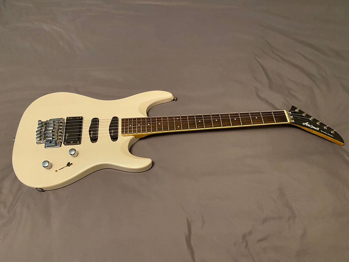 ARIA PRO II XR-ST-3 Series Electric Guitar Alpine White | eBay ARIA PRO II XR-ST-3 Series Electric Guitar Alpine White | eBay