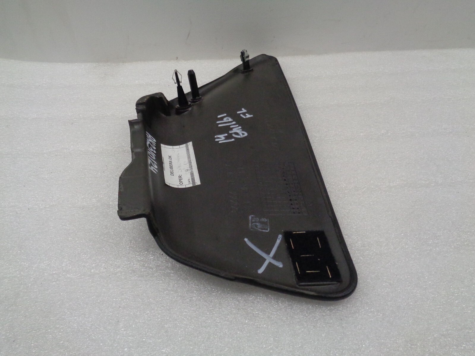 14-17 Maserati Ghibli Front Left Center Console Cover Panel Trim OEM AK2310124