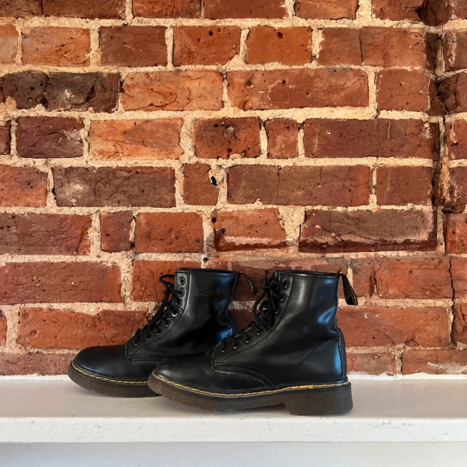 Vintage Dr Marten Women’s Black Leather Boots | UK Size 4