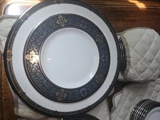 Lenox Plates Set Complete 36 Piece Set