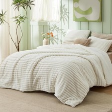 Bedelite Fleece King Fluffy Comforter Set and 2 Matching Pillowcases