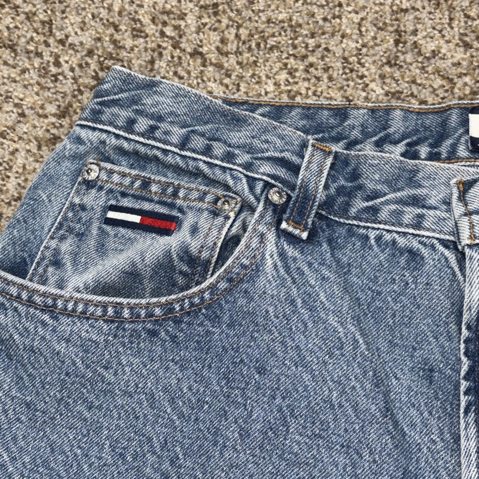 Vtg y2k Tommy Hilfiger Freedom Jeans Logo Relaxed Fit Mens 36x32 Fits 32 X 32 - View 3