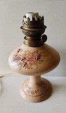 Ancienne lampe pétrole électrifiée pièce unique barbotine signée Le Tressoir90