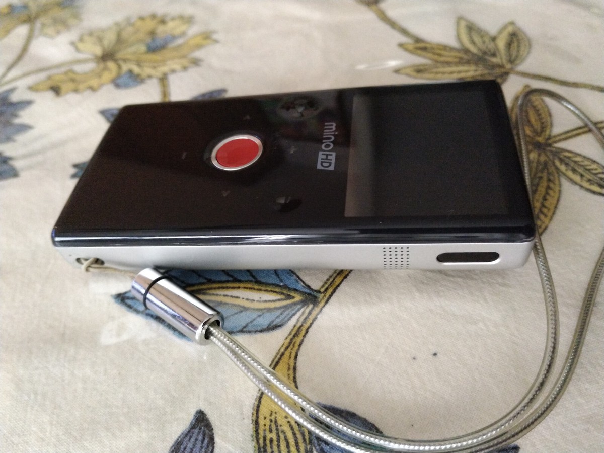 Flip Mino HD Video Camera - Brushed Metal 8 GB 2 Hours (2nd