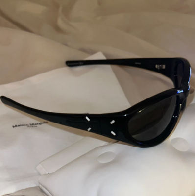 Gentle Monster x Maison Margiela MM105 Black Black MM105-01 Gentle Monster x Maison Margiela MM105 Black Black MM105-01