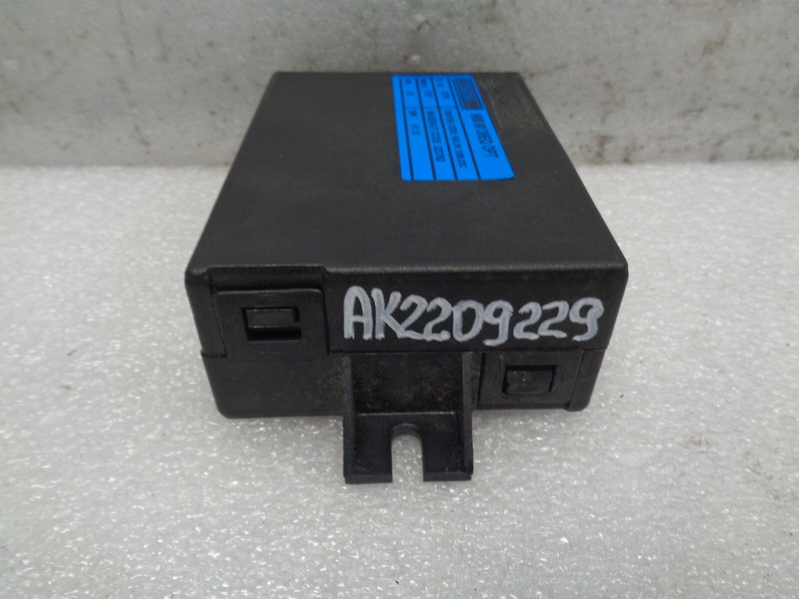 03-08 Maserati Quattroporte M139 Roof Control Module OPT 223762 OEM AK2209229
