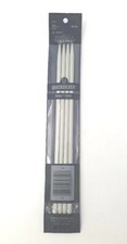 Vintage Susan Bates Knitting Needles Count Of 4 Size 10 6mm Q1411 Made USA New