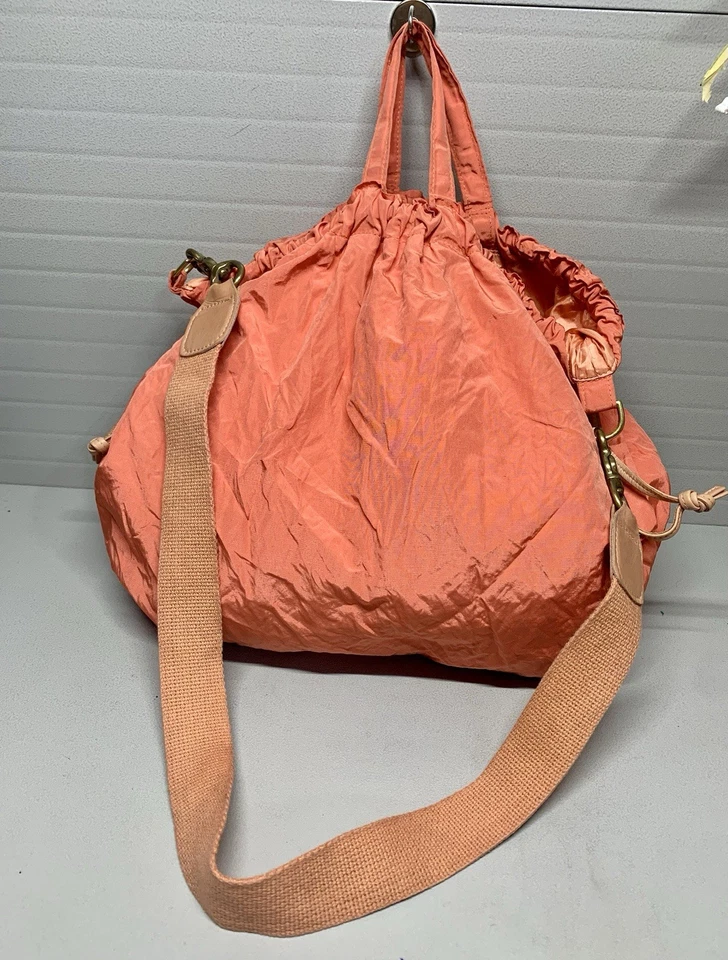 Сумка через плечо CLARE V. оранжевая нейлоновая/кожаная на шнурке легкая размер средний - Изображение 3 из 4