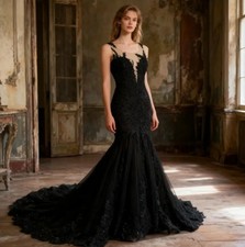 Vintage Black Lace Wedding Dresses Sleeveless Gothic Mermaid Bride Gown