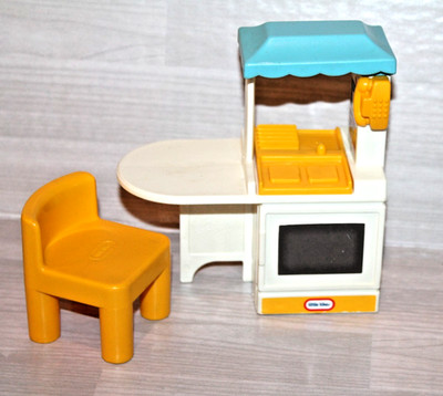 Vintage Little Tikes Toy Dollhouse Miniature Kitchen Stove Bar with Yellow Chair