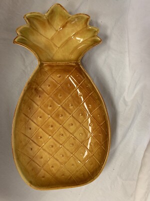 VINTAGE LARGE CALIFORNIA POTTERY YELLOW PINEAPPLE CENTERPIECE FRUIT DISH BOWL