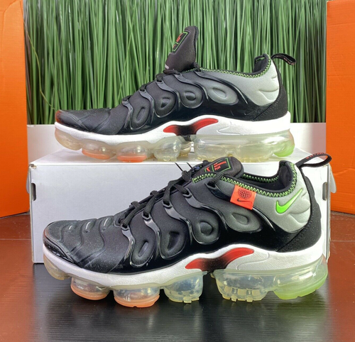 worldwide vapormax plus