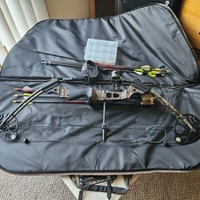 Mission Menace by Mathews Compound RH Bow - 17-30” Draw - 70Lbs with Case