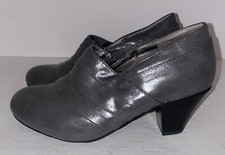 LifeStride Soft System Active Arch Womens Size 7 W Grey Leather Pump Heels