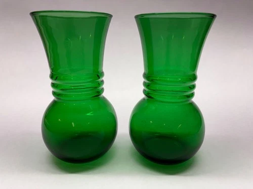 VTG ANCHOR HOCKING Forest Green Glass Vases Lot of 2 ribbed MCM RETRO