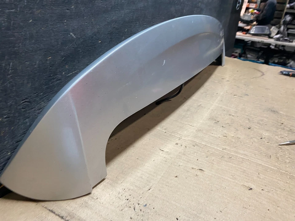 Alerón trasero superior del maletero Hyundai Tucson 2011 2012 2013 2014 2015 U6429 DG Foto 3 de 4