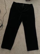 Chaps Women’s Petite Black Velvet Pants Size 16P Straight Leg