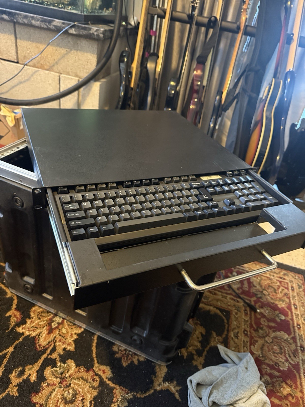 Datacomp DFK20WB-P 19&rdquo; Rackmount Sliding Keyboard Drawer -