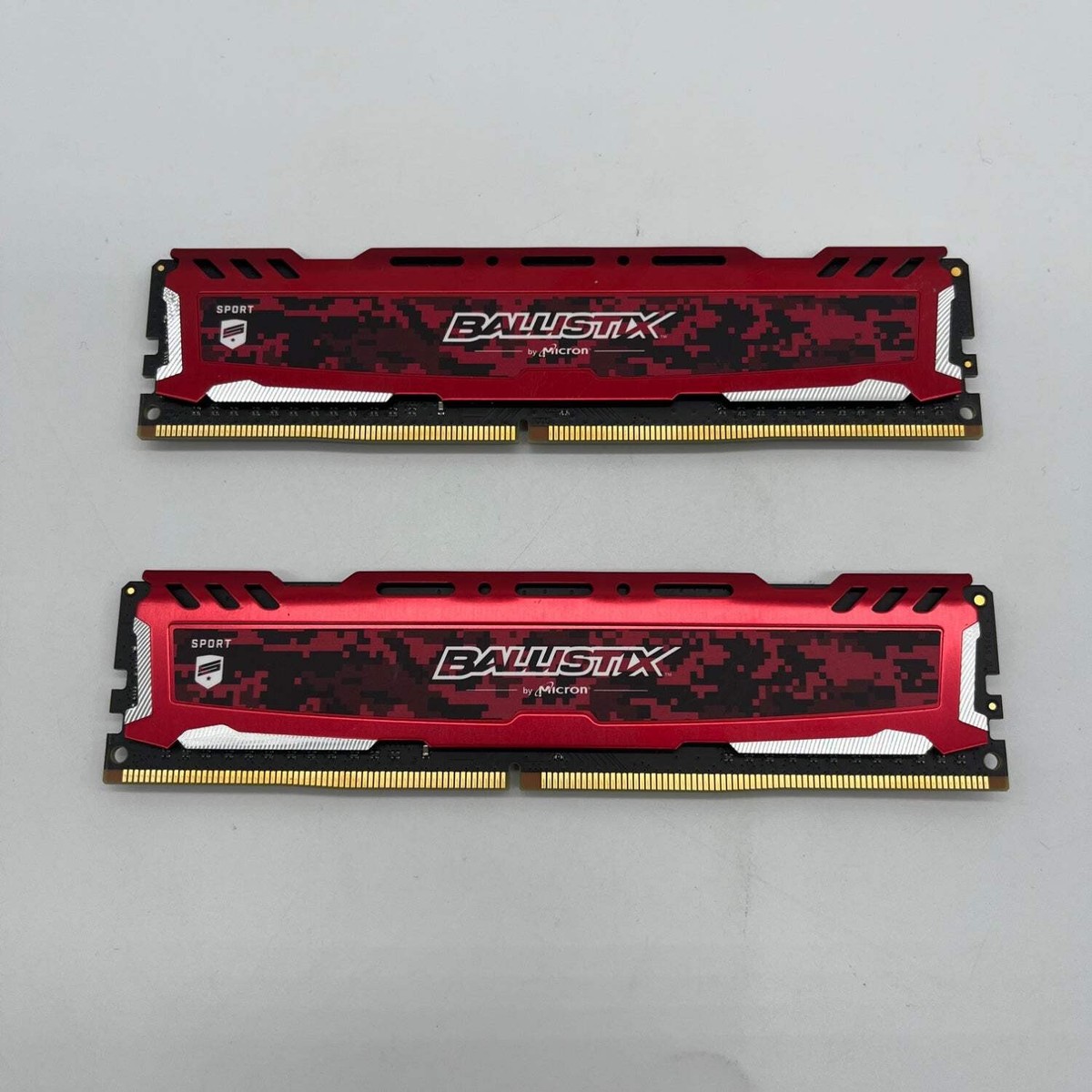 Micron Ballistix 16GB (2x8GB) RAM DDR4 3000MHz BLS8G4D30AESEK.M8FE