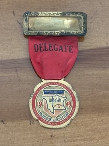 1949 Minnesota State Firemen Fireman Association Delegate Badge St. Peter Mn