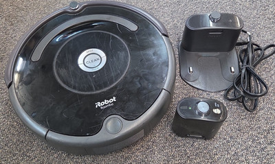 Irobot Roomba 675 Robot Vacuum & Charger Wi-Fi