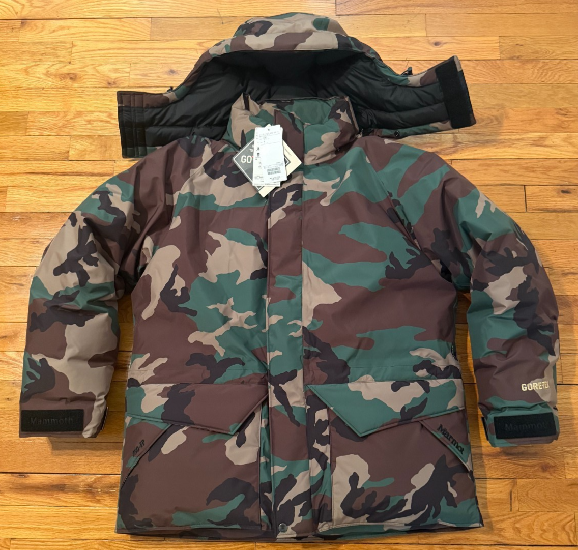 SIZE MEDIUM NWT BEAMS X MARMOT MAMMOTH GORE-TEX BIGGIE PARKA CAMO