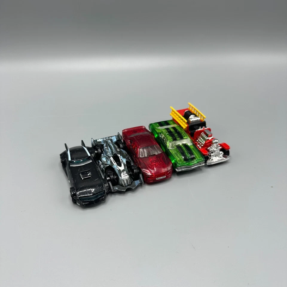 Hot Wheels Mixed Lot of 20 Cars Trucks Planes Metal & Plastic Mixed Bat Man DC - Image 2 of 4