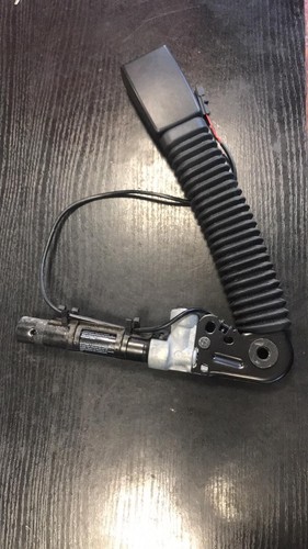 BMW E60 5er Gurtschloss vorne rechts 9117240