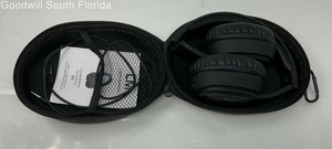 Louise & Mann Symphony Black Wireless Headphones With AUX Cable & Black Case NCL