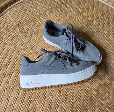 Sneaker Nike Air Force 1 Sage Low Cool Grey Damen AR5339-003