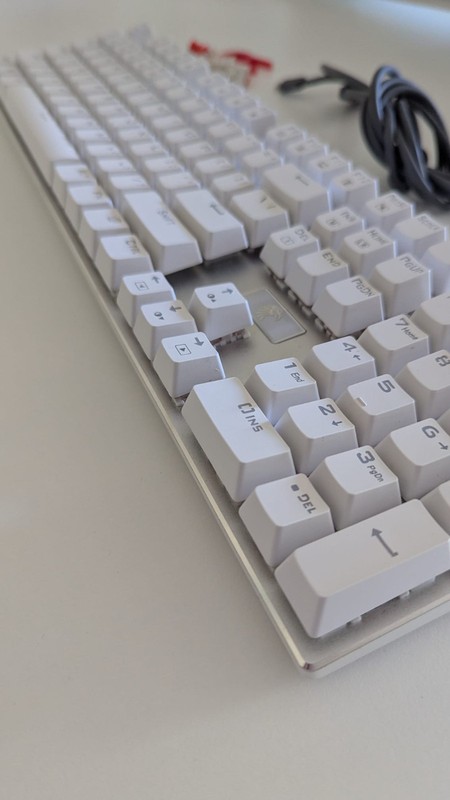 Z88 Mechanical Gaming Keyboard, E-Yooso Red Switches Linear, 104 Keys