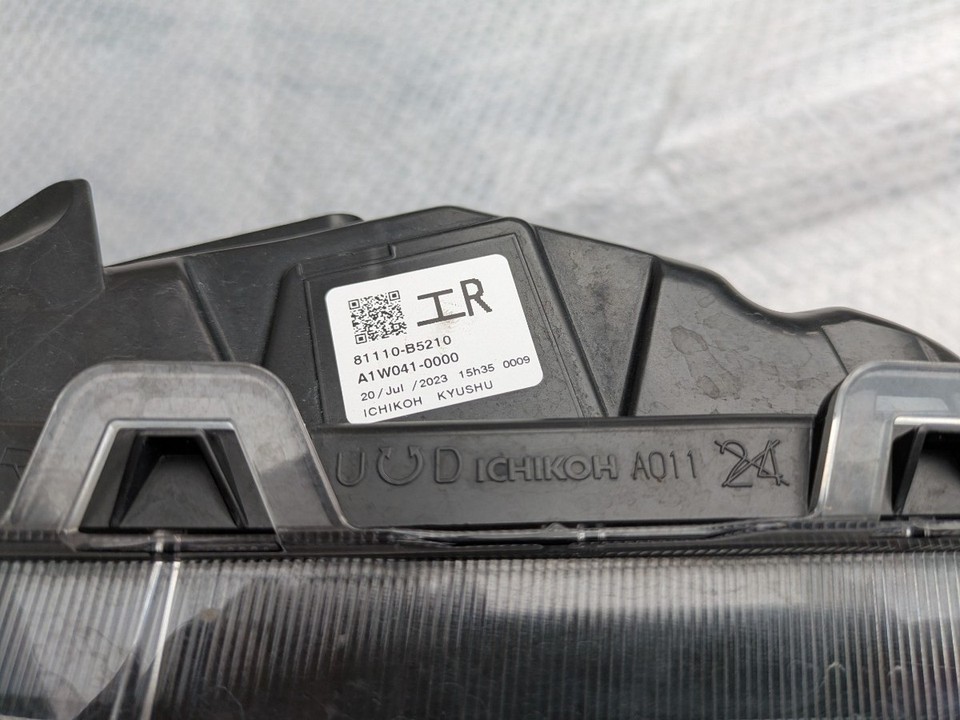 Daihatsu Genuine Hizet Cargo Atle S700V S710V Right Led Headlight ...