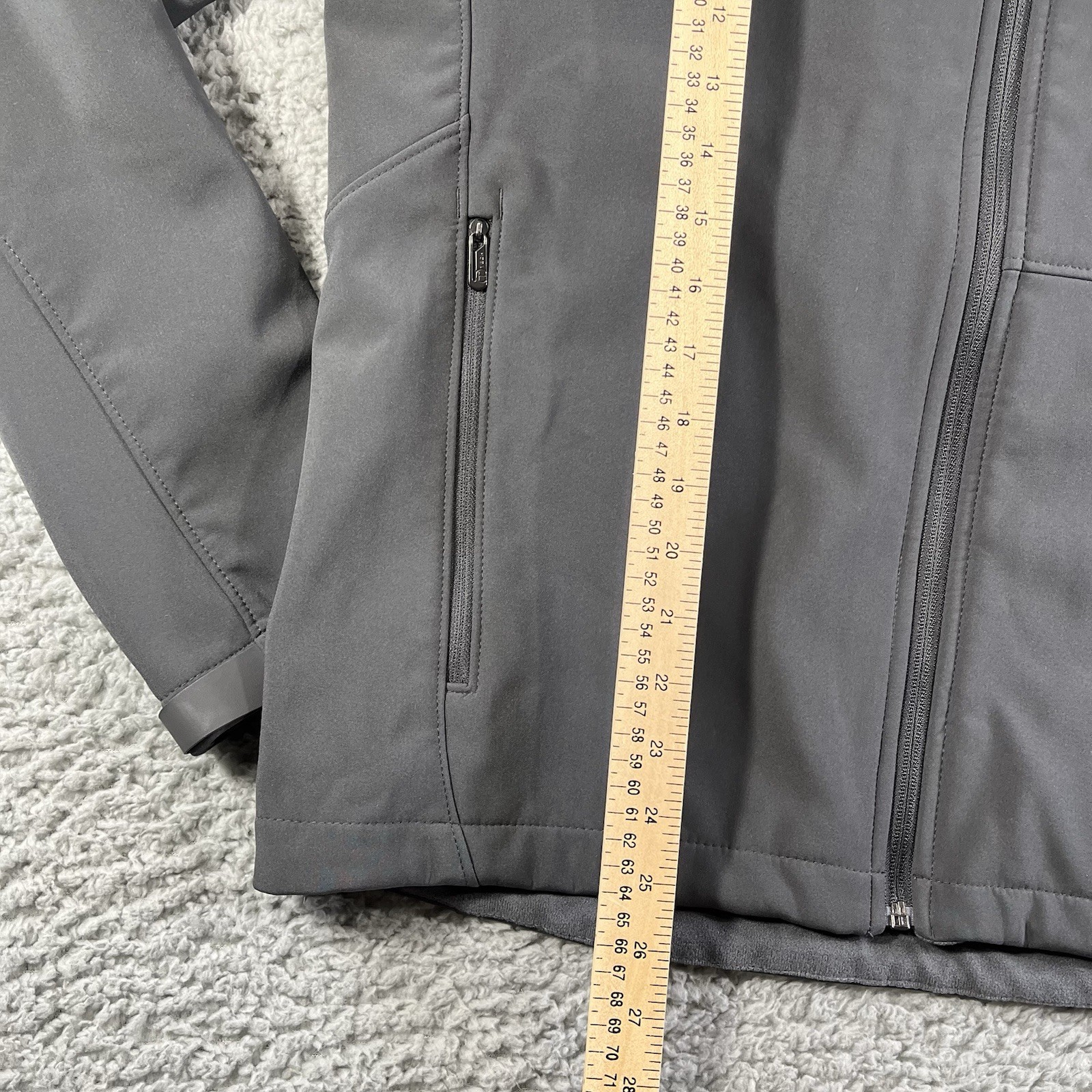 T TECH TUMI SOFTSHELL JACKET FULL ZIP GRAY MENS M… - image 10