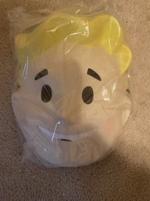 2015 Fallout Vault Boy Mask Bethesda Promotional Giveaway