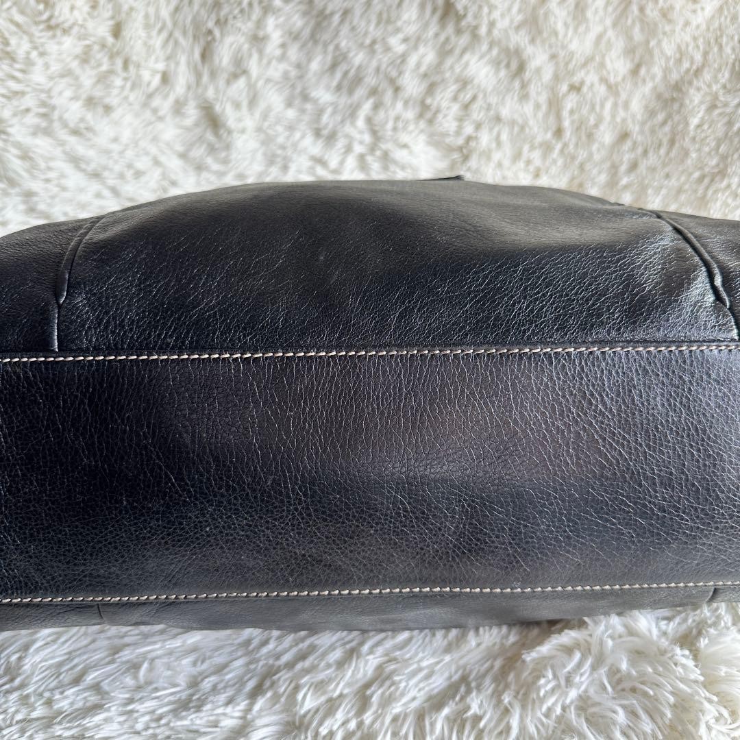 GUCCI All Leather Black Shoulder Bag Large Capacity Authentic Tote thumbnail 8