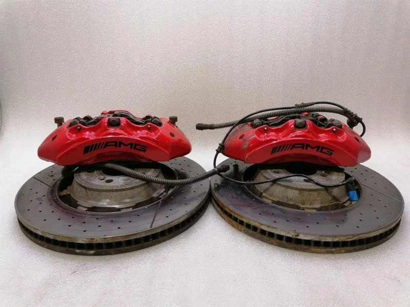 MERCEDES C63 AMG W205 Front Brake Set A2054216998 Bremssattel  
