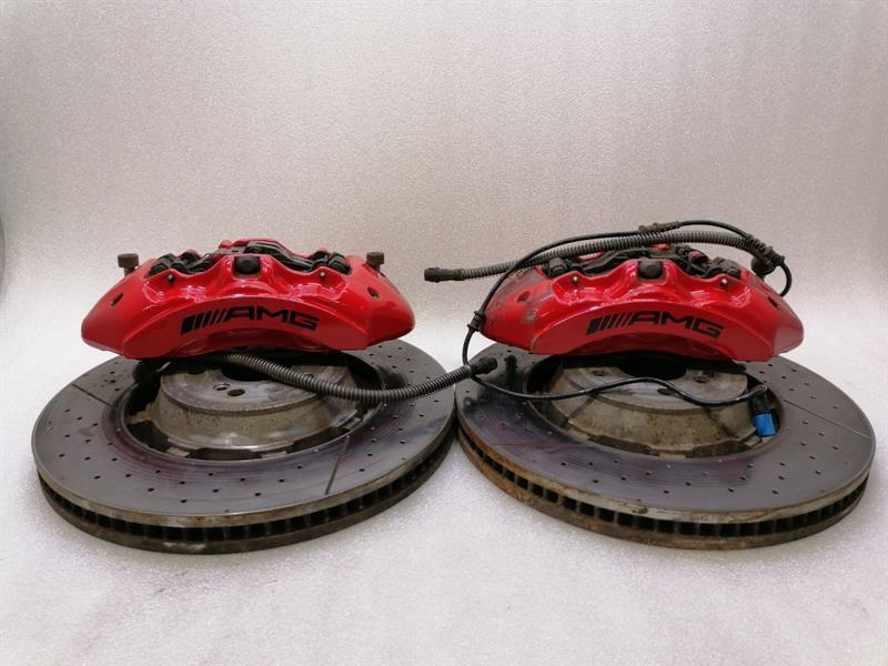 MERCEDES C63 AMG W205 Front Brake Set A2054216998 Bremssattel  