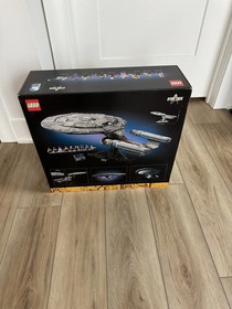 LEGO &bull; Star Trek &bull; U.S.S. ENTERPRISE NCC-1701-D&trade; SET #10356  IN HAND