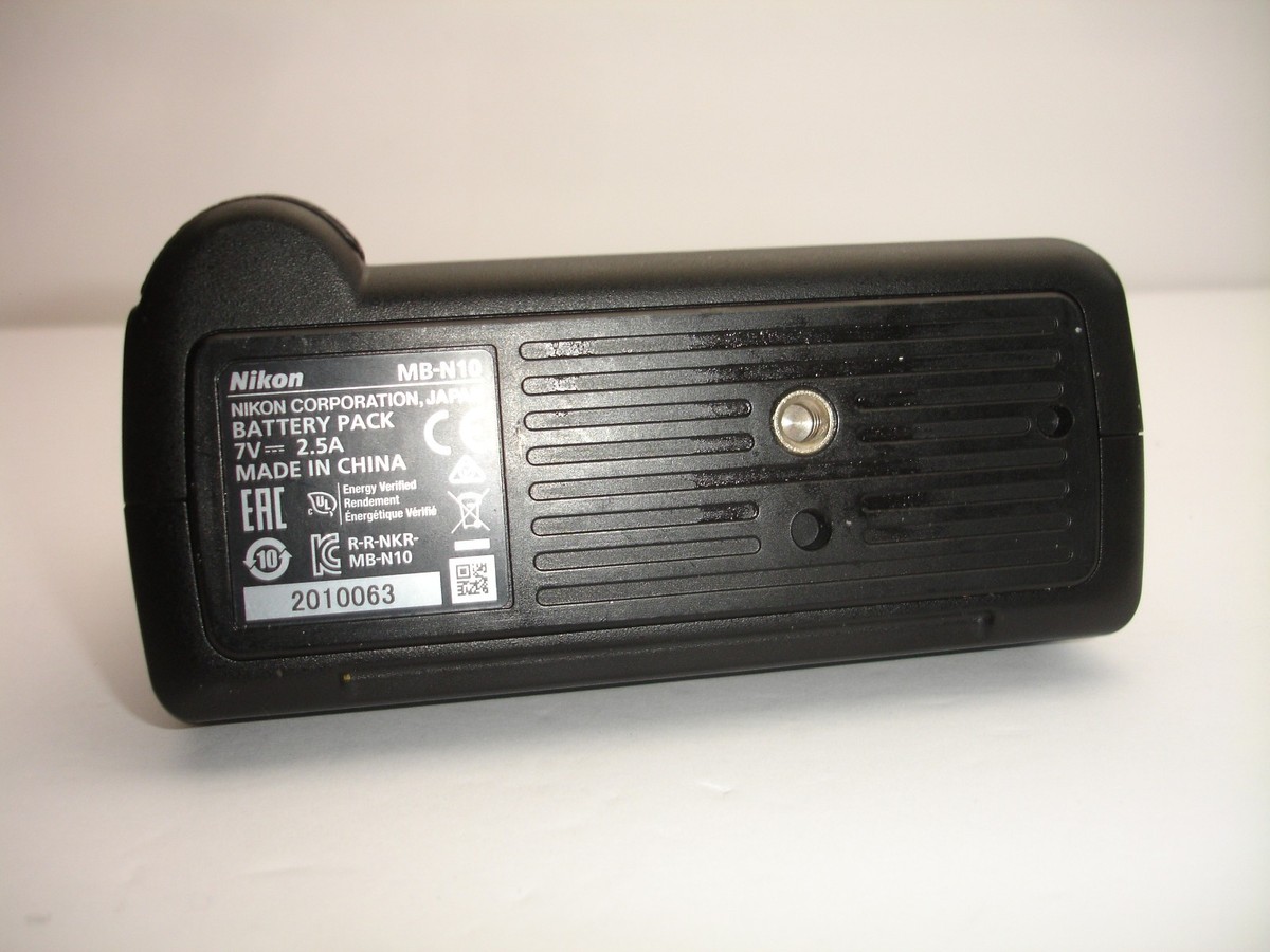 Nikon MB-N10 Multi-Battery Power Pack For Z7 And Z6 | eBay