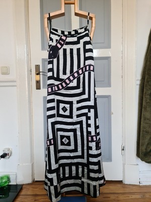Edles Seidenkleid von Friendly Hunting   100% Seide, handgefertigt in Nepal, L