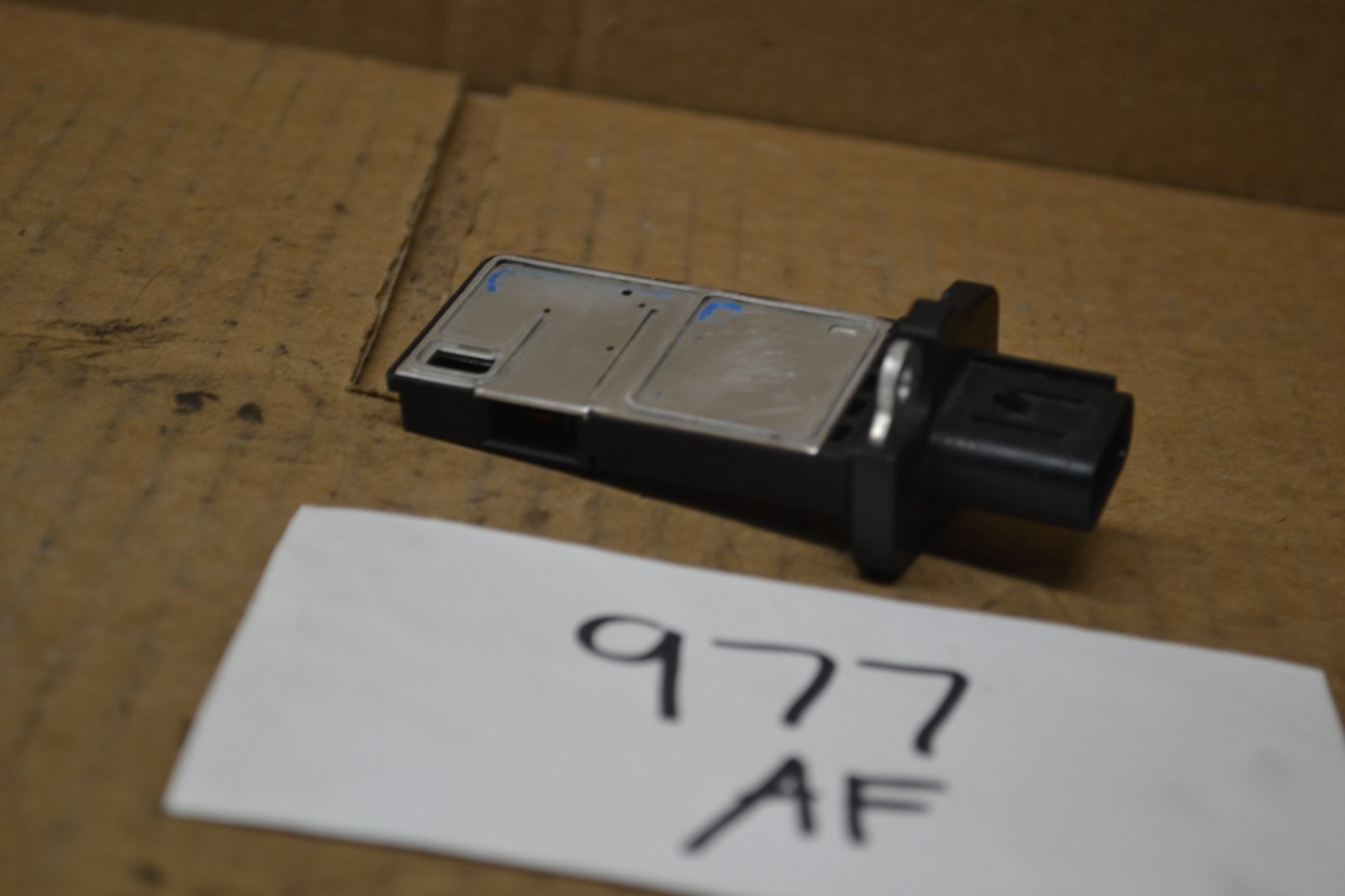 2006 Ford Freestyle 4.2L Mass Air Flow Meter Sensor Used #977-AF 