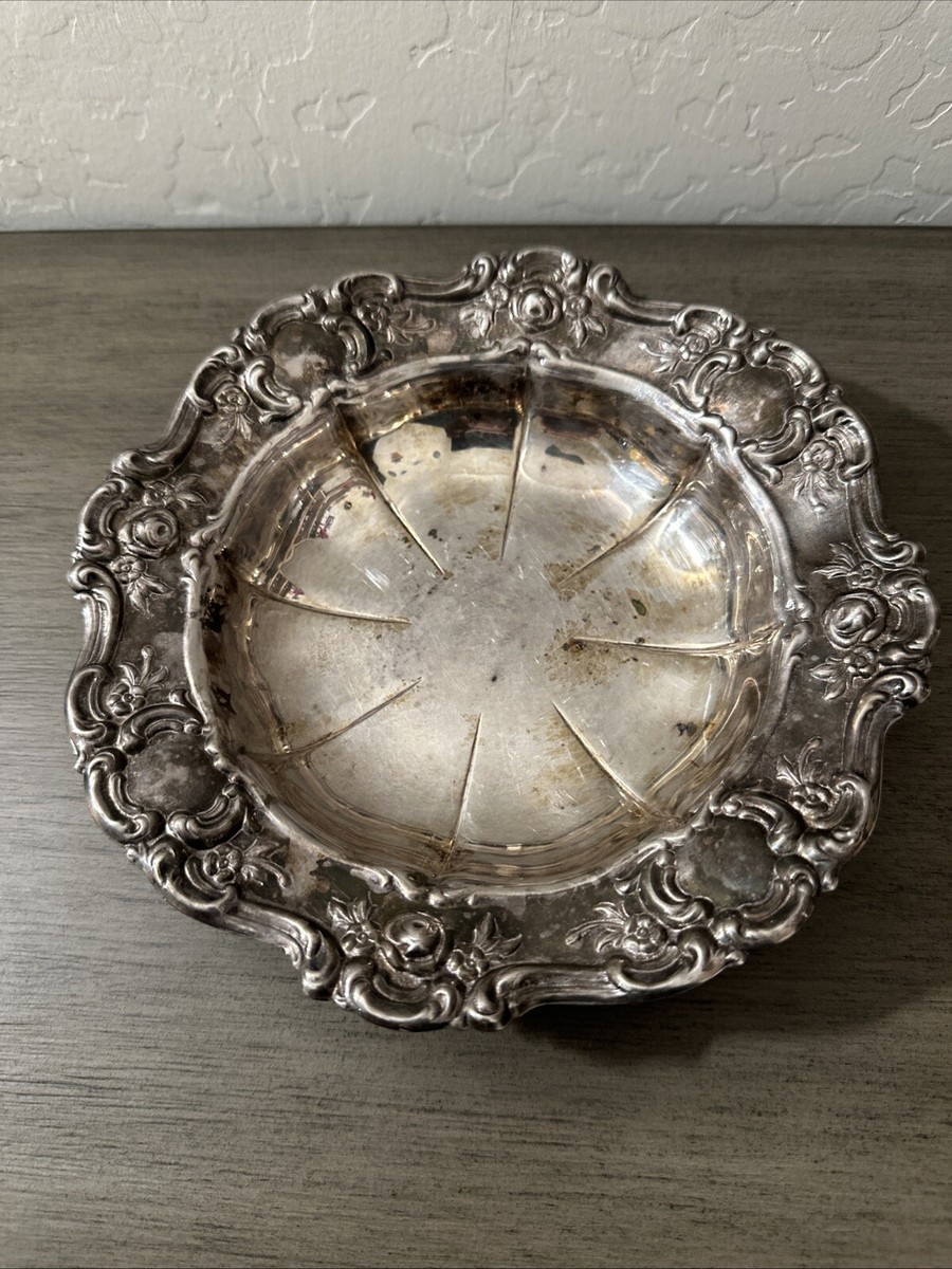 【Towle】薔薇のボウルトレー【シルバープレート】18cm Vintage Towle Silver Plate Rose Bud Scalloped Display Dish | eBay
