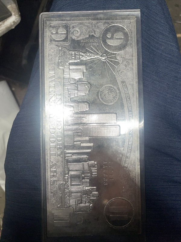 Republic of Liberia 9-11 Commemorative Silver Plated Note in Plastic Sleeve