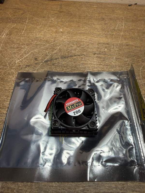 VINTAGE EVERGREEN MXPRO 200 SOCKET 5 7 CPU