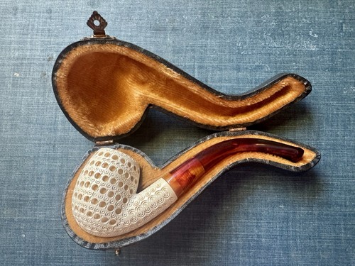 Meerschaum Tobacco Pipe w/ Leather Hard Case & Aerated Bowl - Red/Amber Stem